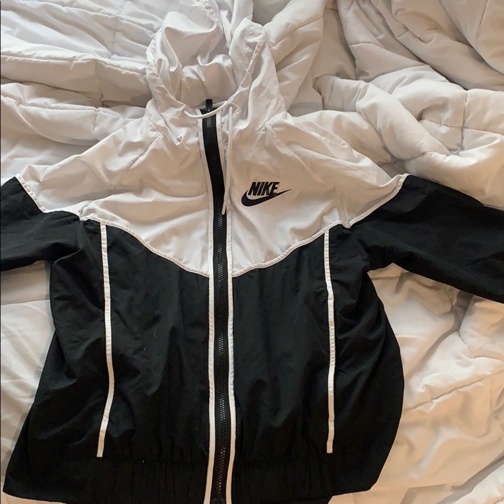 Nike windbreaker